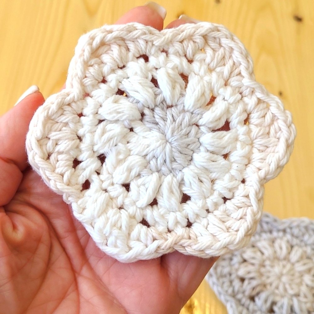 Handmade Crochet 100% Cotton Face Scrubbies Car Drink Coasters Set of 4 - Picture 2 of 8
